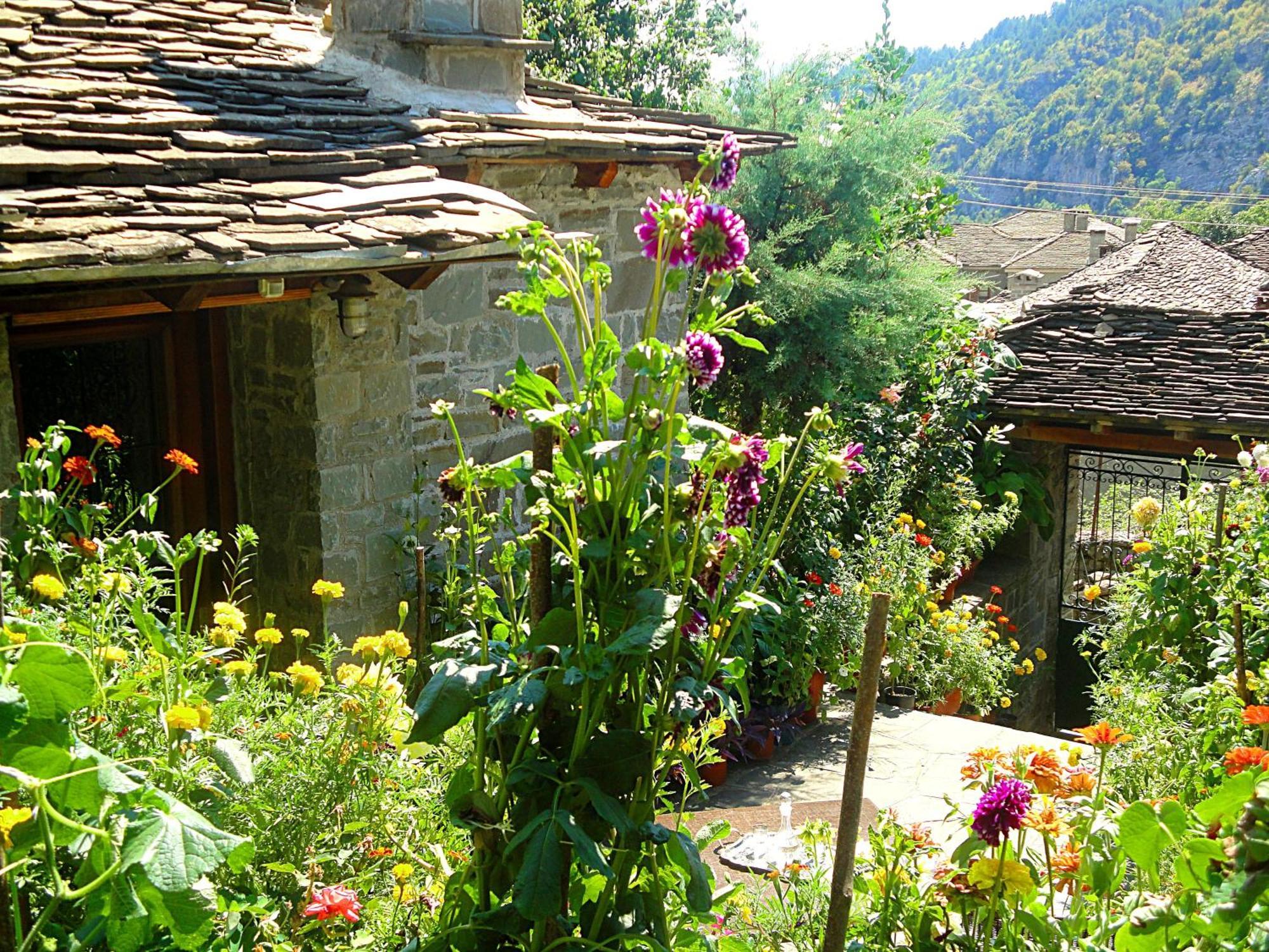 Guesthouse Gouris تسيبيلوفو المظهر الخارجي الصورة