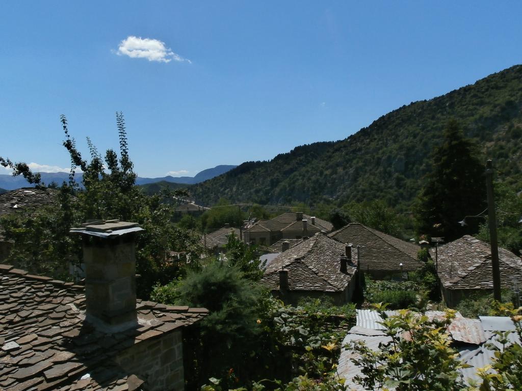 Guesthouse Gouris تسيبيلوفو الغرفة الصورة